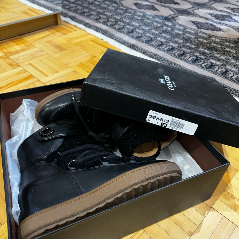 Coach boots - Picture 3 of 3